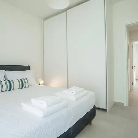 アパート Cozy In The Heart Of Rhodes Center *