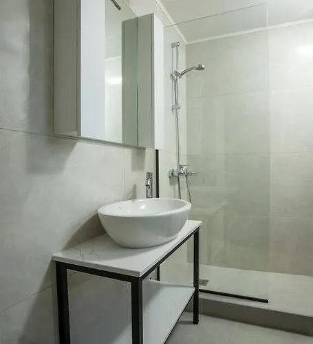 Cozy In The Heart Of Rhodes Center شقة